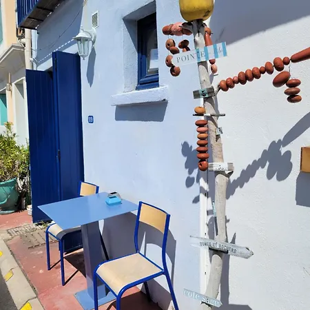 Holiday home La Maison Bleue Sete