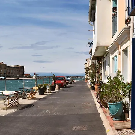 La Maison Bleue Holiday home